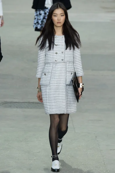 Look 44